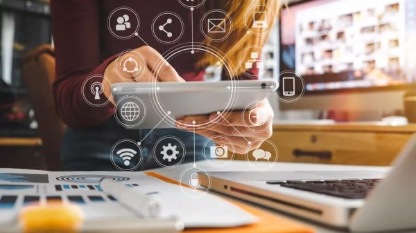 Reasons For Your Small Business to Go Digital