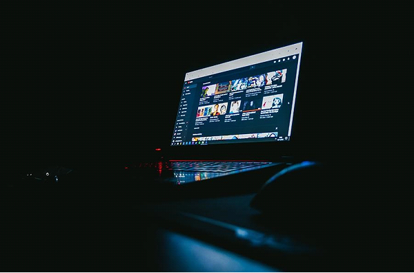Dark Web